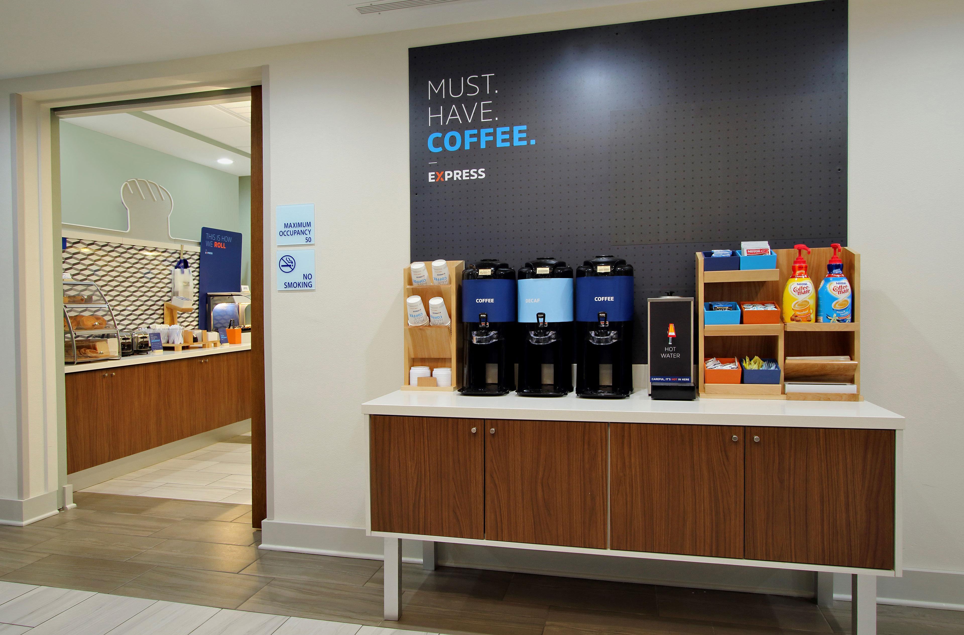 Holiday Inn Express & Suites - Forest Hill - Ft. Worth Se Exteriör bild
